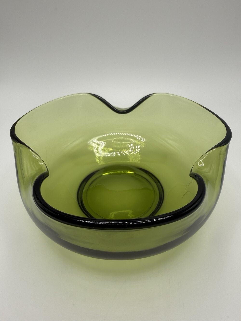 Vintage 1950s Anchor Hocking Dip Bowl 5" x 2.25", Avocado Green Glass MCM